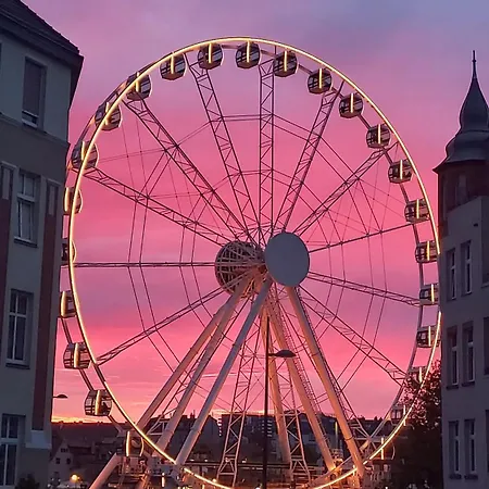 Wygodne Rodzinne 90m2, 5min Do Starowki, Opcja Darmowego Parkingu, Salon I 2 Sypialnie Lägenhet Gdańsk